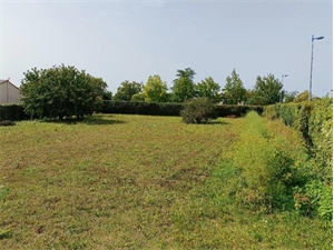 terrain à la vente -   79000  NIORT, surface 688 m2 vente terrain - UBI438274283